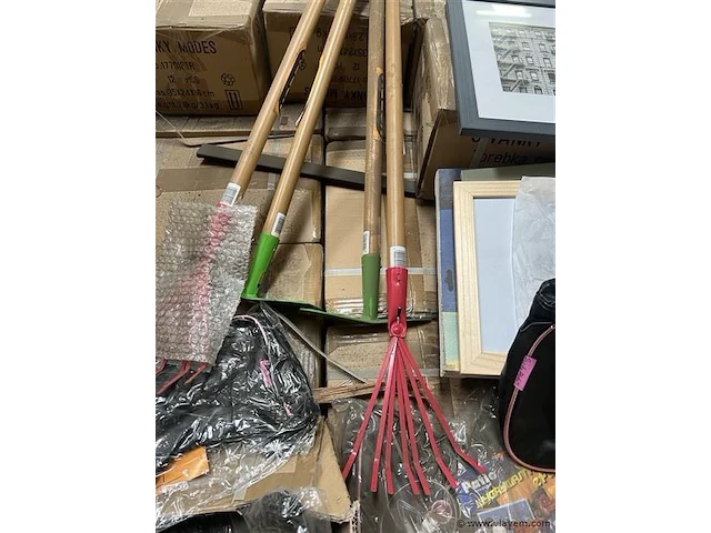 Partij diversen, wo. tasjes, kaders enz. - afbeelding 4 van  5