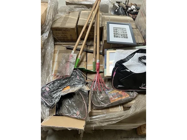 Partij diversen, wo. tasjes, kaders enz. - afbeelding 5 van  5