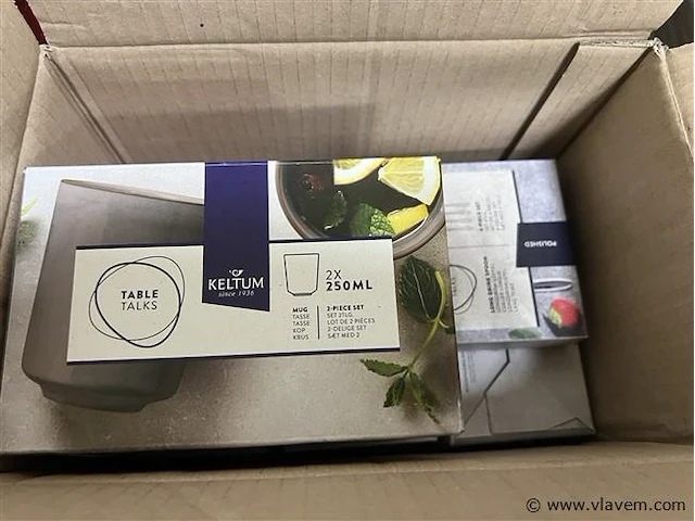 Partij diversen, wo. tassen enz. - afbeelding 2 van  4