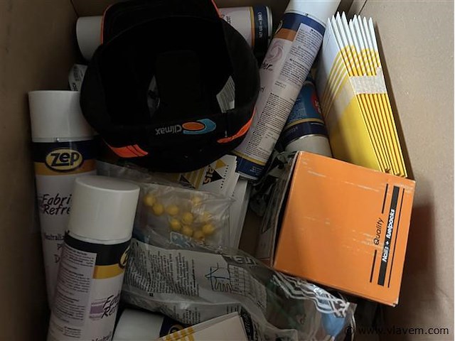 Partij diversen, (zonder pallet) - afbeelding 2 van  3