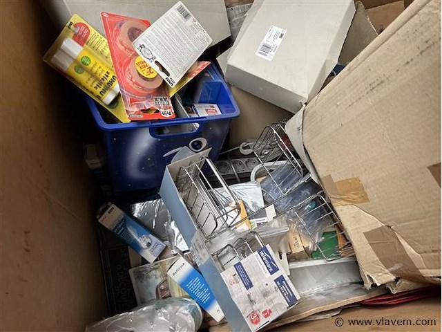 Partij diversen, (zonder pallet) - afbeelding 2 van  4