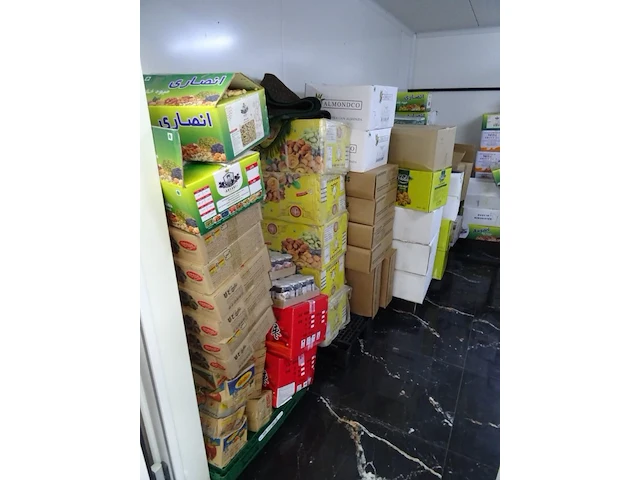 Partij diversen - afbeelding 1 van  26