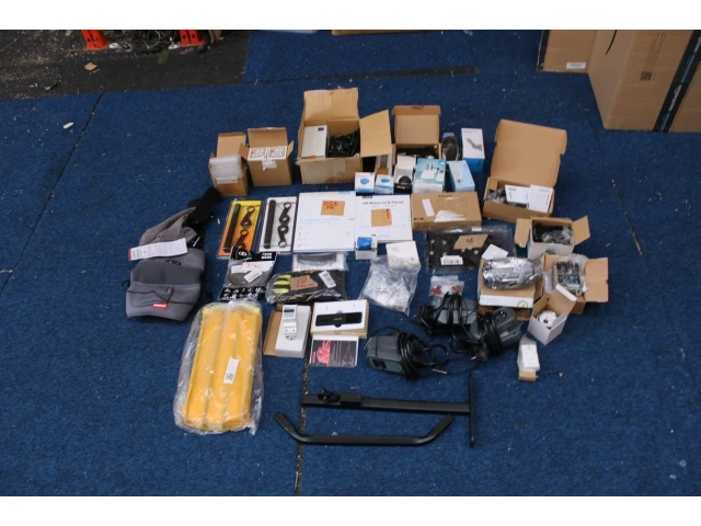 Partij diversen - afbeelding 1 van  13