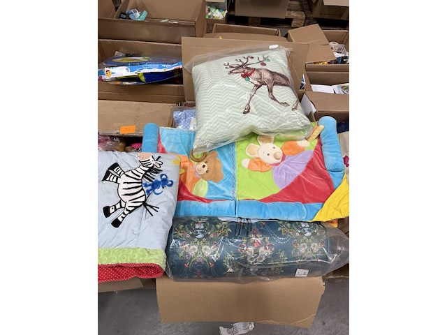 Partij diversen - afbeelding 1 van  8