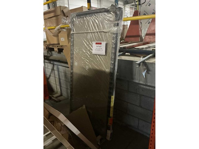 Partij douchebakken en wanden - afbeelding 2 van  8