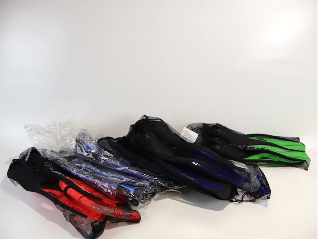 Partij dunlop zwemvliezen (x5) - afbeelding 1 van  6