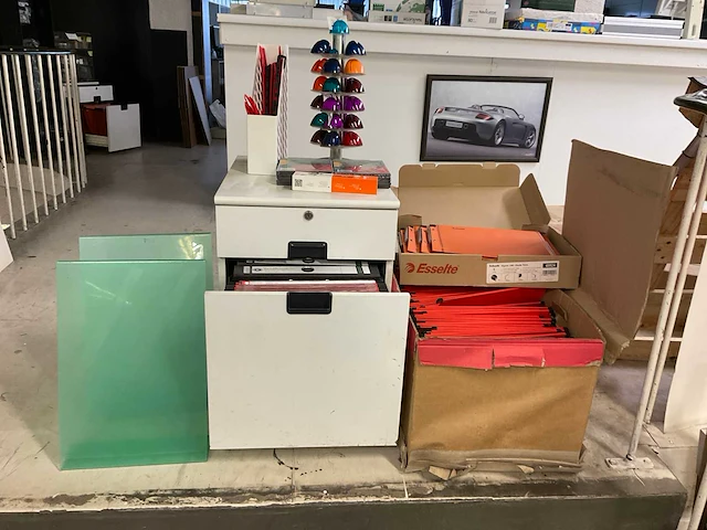 Partij dymo print- en etiketteermachine & divers - afbeelding 1 van  9