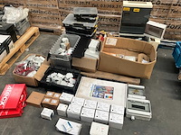 Partij elektra en diversen - afbeelding 1 van  44