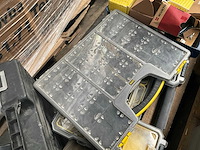 Partij elektra en diversen - afbeelding 28 van  44