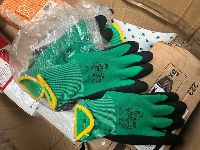 Partij elektra en diversen - afbeelding 38 van  44