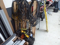 Partij elektriciteitskabels