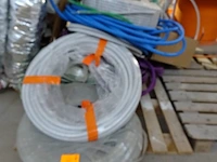 Partij elektriciteitskabels - afbeelding 1 van  5