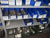 Partij elektrische onderdelen - afbeelding 7 van  20