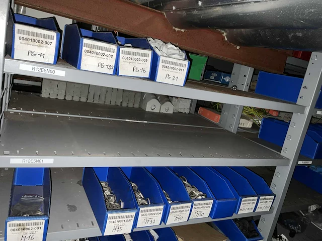 Partij elektrische onderdelen - afbeelding 9 van  20