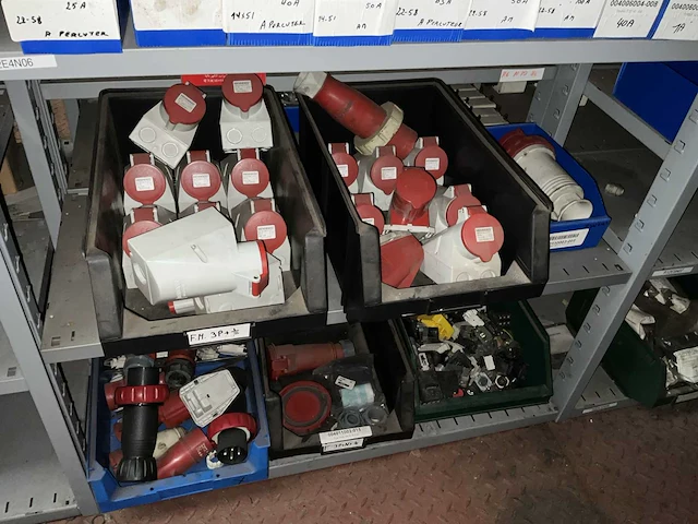 Partij elektrische onderdelen - afbeelding 13 van  20