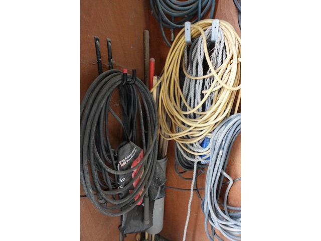 Partij elektrische/persluchtkabels - afbeelding 3 van  5
