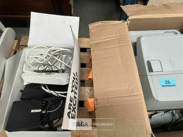 Partij elektro wifi versterker en divers - afbeelding 4 van  4