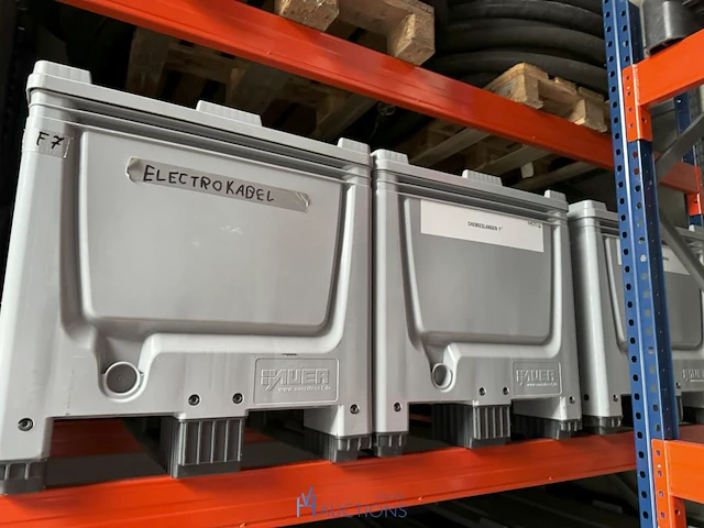 Partij elektrokabel, absorptie materiaal en chemieslangen 1duim - afbeelding 4 van  4