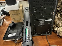 Partij elektronica - beamer, box lg en scherm - afbeelding 2 van  7