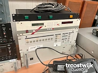 Partij elektronica - afbeelding 19 van  20