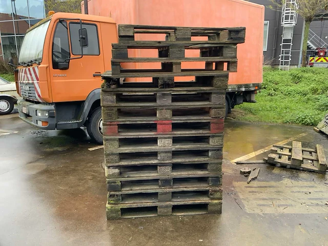 Partij euro pallets - afbeelding 2 van  4