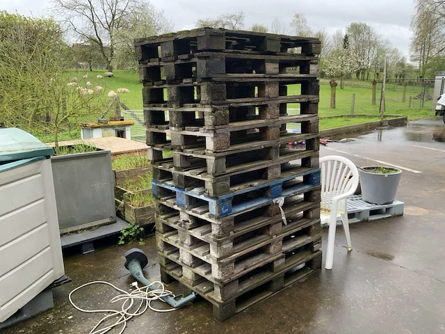 Partij euro pallets - afbeelding 4 van  4
