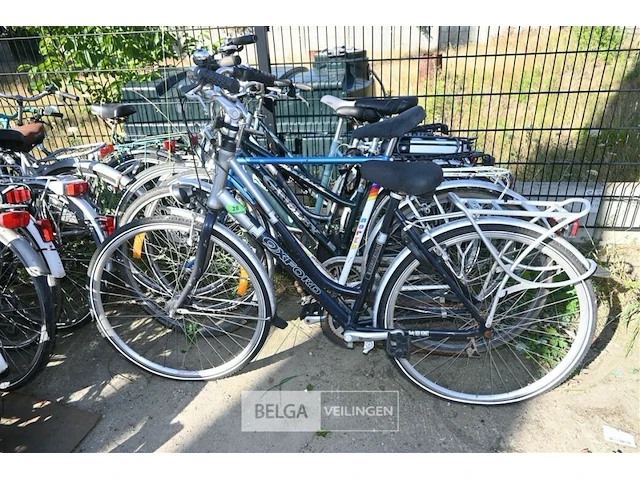 Partij fietsen - afbeelding 2 van  6