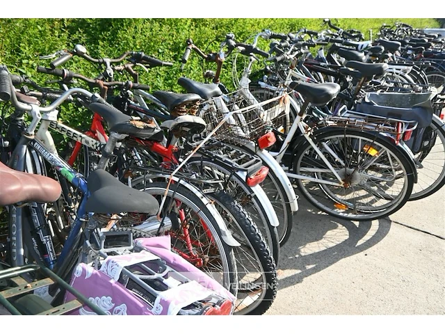 Partij fietsen - afbeelding 2 van  6