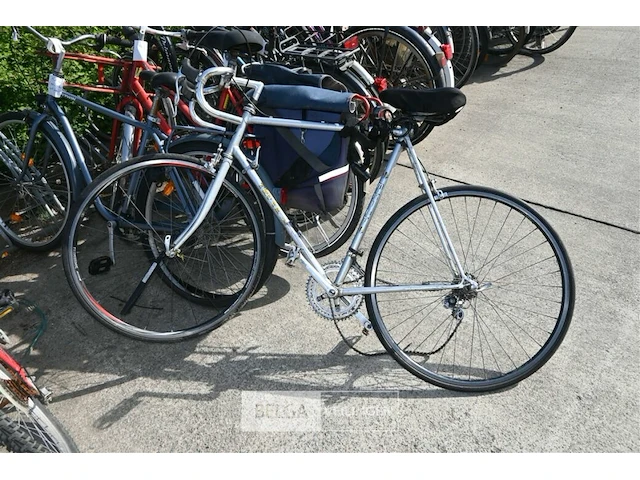 Partij fietsen - afbeelding 3 van  7
