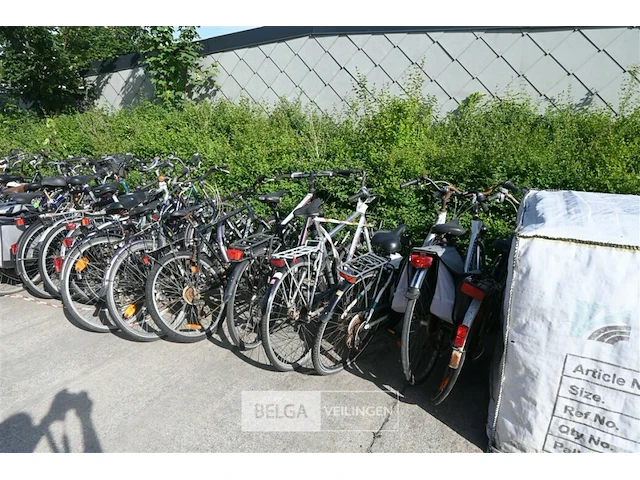 Partij fietsen - afbeelding 2 van  7
