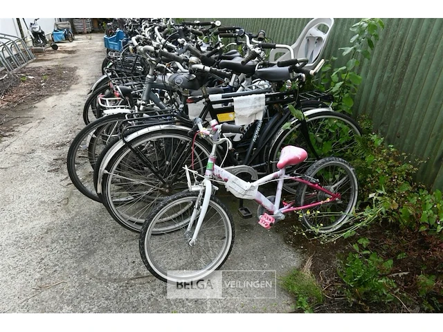 Partij fietsen - afbeelding 2 van  5