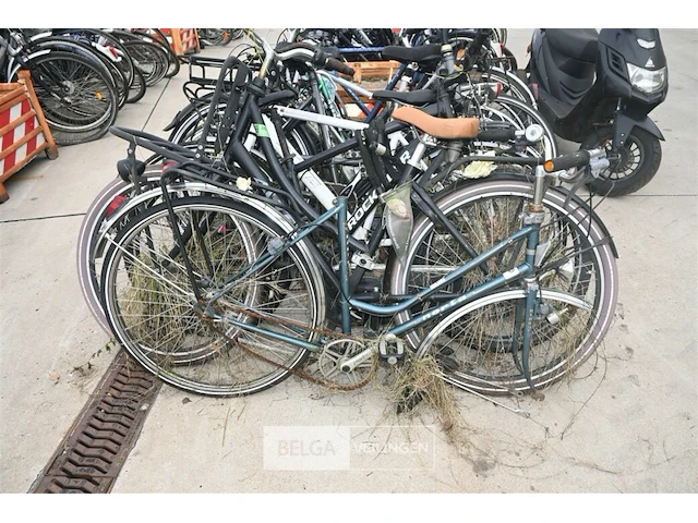 Partij fietsen - afbeelding 2 van  6