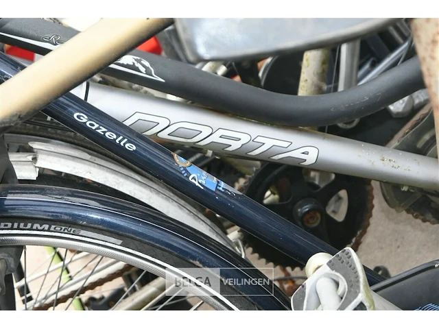 Partij fietsen - afbeelding 5 van  5