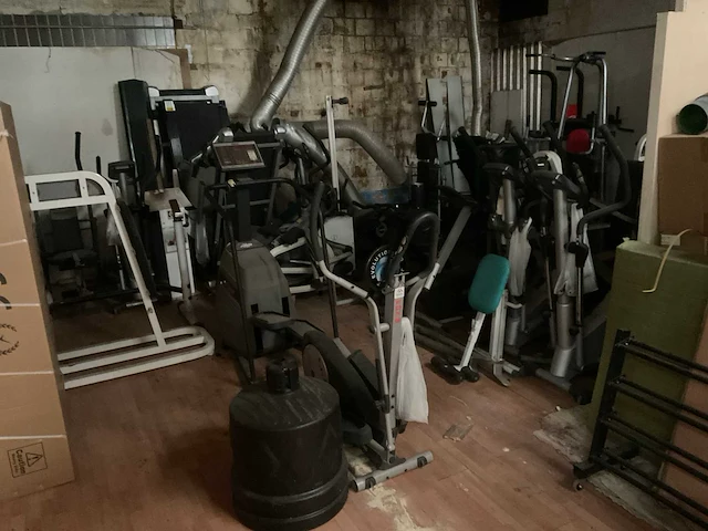 Partij fitness toestellen - afbeelding 1 van  9