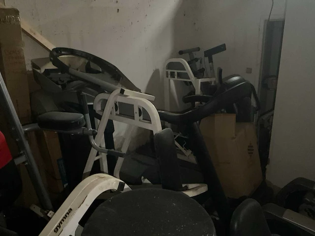 Partij fitness toestellen - afbeelding 8 van  9