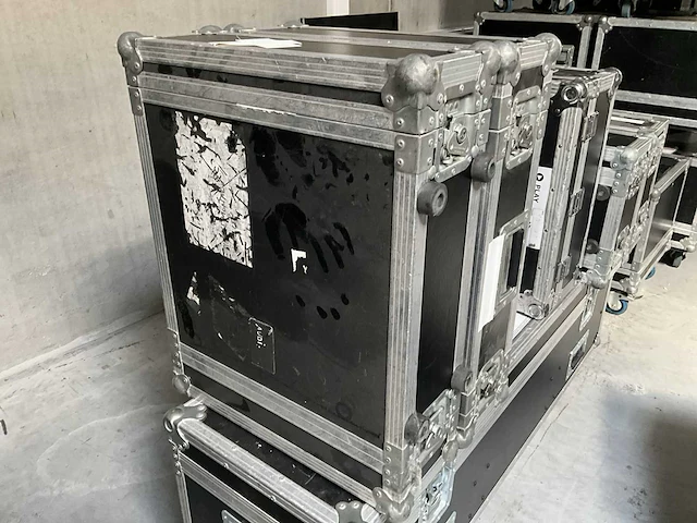 Partij flightcases - afbeelding 5 van  10
