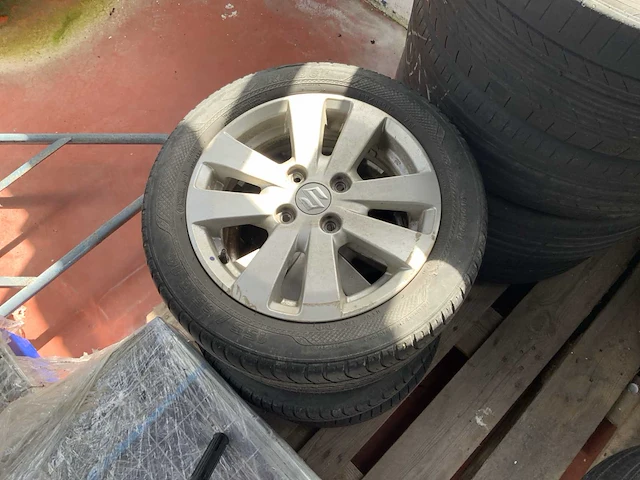 Partij garage inventaris - afbeelding 14 van  17