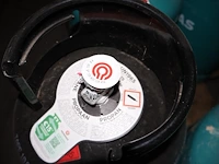 Partij gasflessen - afbeelding 3 van  3
