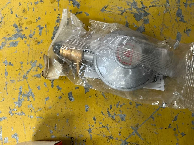 Partij gasregelaars - afbeelding 6 van  8