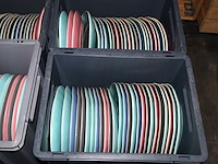 Partij gekleurde borden - afbeelding 4 van  4