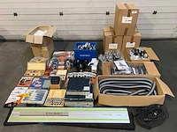 Partij gereedschap en toebehoren van makita, wellcut, festool, dewalt, etc. - afbeelding 1 van  11