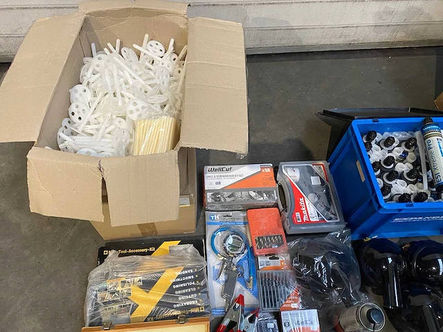 Partij gereedschap en toebehoren van makita, wellcut, festool, dewalt, etc. - afbeelding 4 van  11