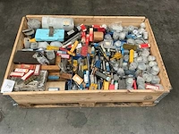 Partij gereedschappen - afbeelding 1 van  17
