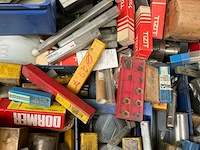 Partij gereedschappen - afbeelding 14 van  17