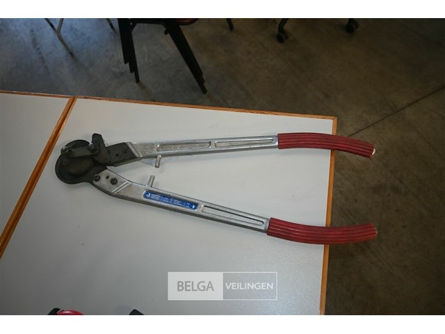 Partij gereedschapsmachines - afbeelding 2 van  27