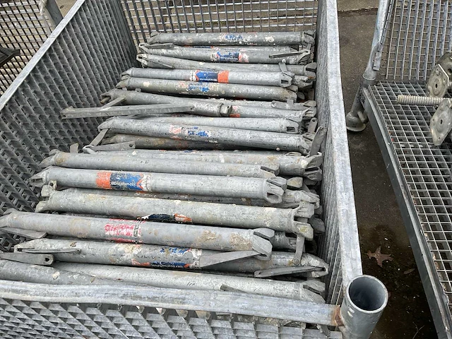 Partij gevelsteiger onderdelen - afbeelding 11 van  23