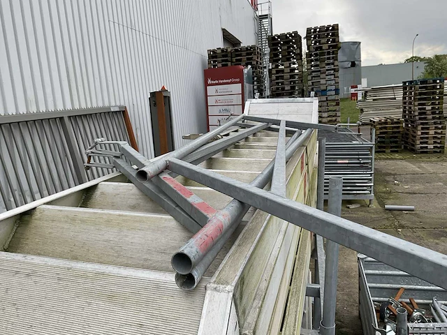 Partij gevelsteiger onderdelen - afbeelding 16 van  23