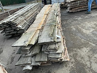 Partij gezaagde boomstamplanken - afbeelding 4 van  5