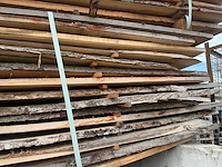 Partij gezaagde boomstamplanken - afbeelding 4 van  4