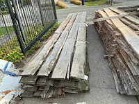 Partij gezaagde boomstamplanken - afbeelding 3 van  4